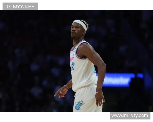 巴特勒幽默回应记者提问直言时间无情让人变老